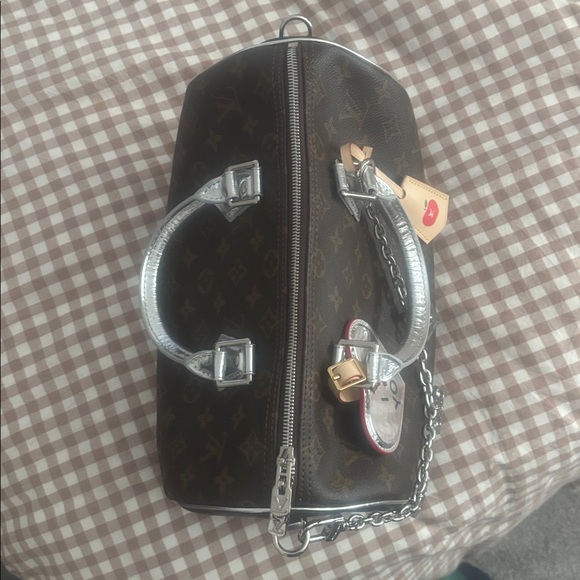 LV limited edition SPEEDY - Picture 4 of 16